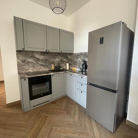 Apartamenty Kamienica Centrum - 1 Maja Lubin  Luaran gambar